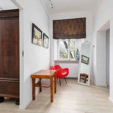 Apartmán Rentplanet - Freta Varšava